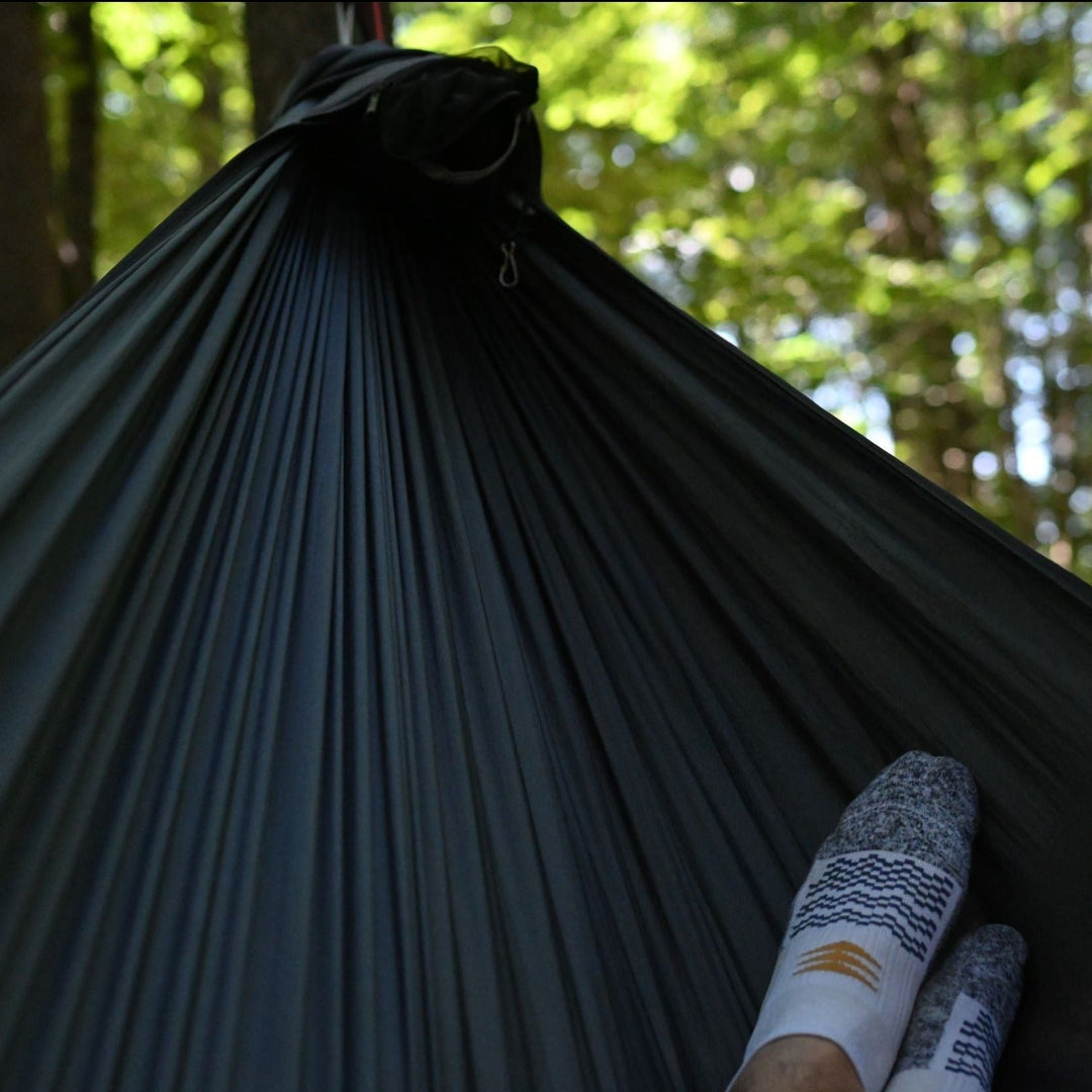 The Weekender - Hammock and Tarp Bundle for hammock camping - Hanging High Hammocks